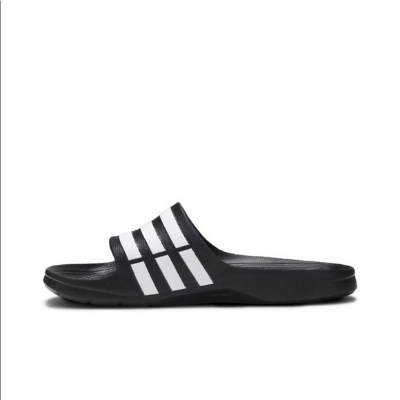 Adidas Duramo Slides NIB - Picture 3 of 5